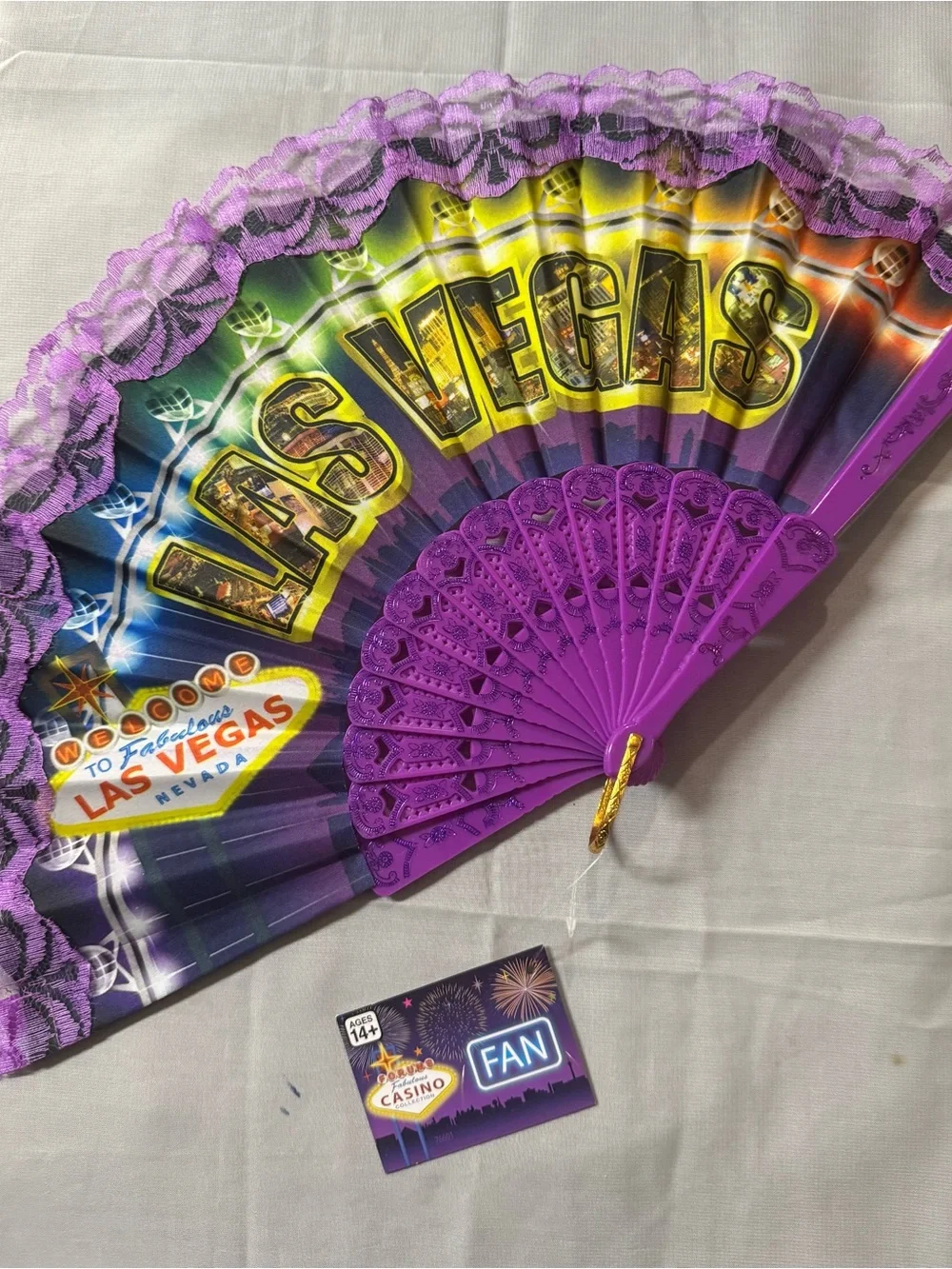 🤩 I’m your fan! Iconic Las Vegas Purple Folding Hand Fan - NWT Souvenir.